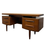 Load image into Gallery viewer, desk floating design
