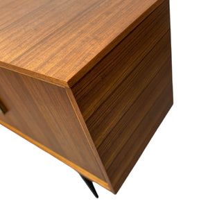 walnut 
