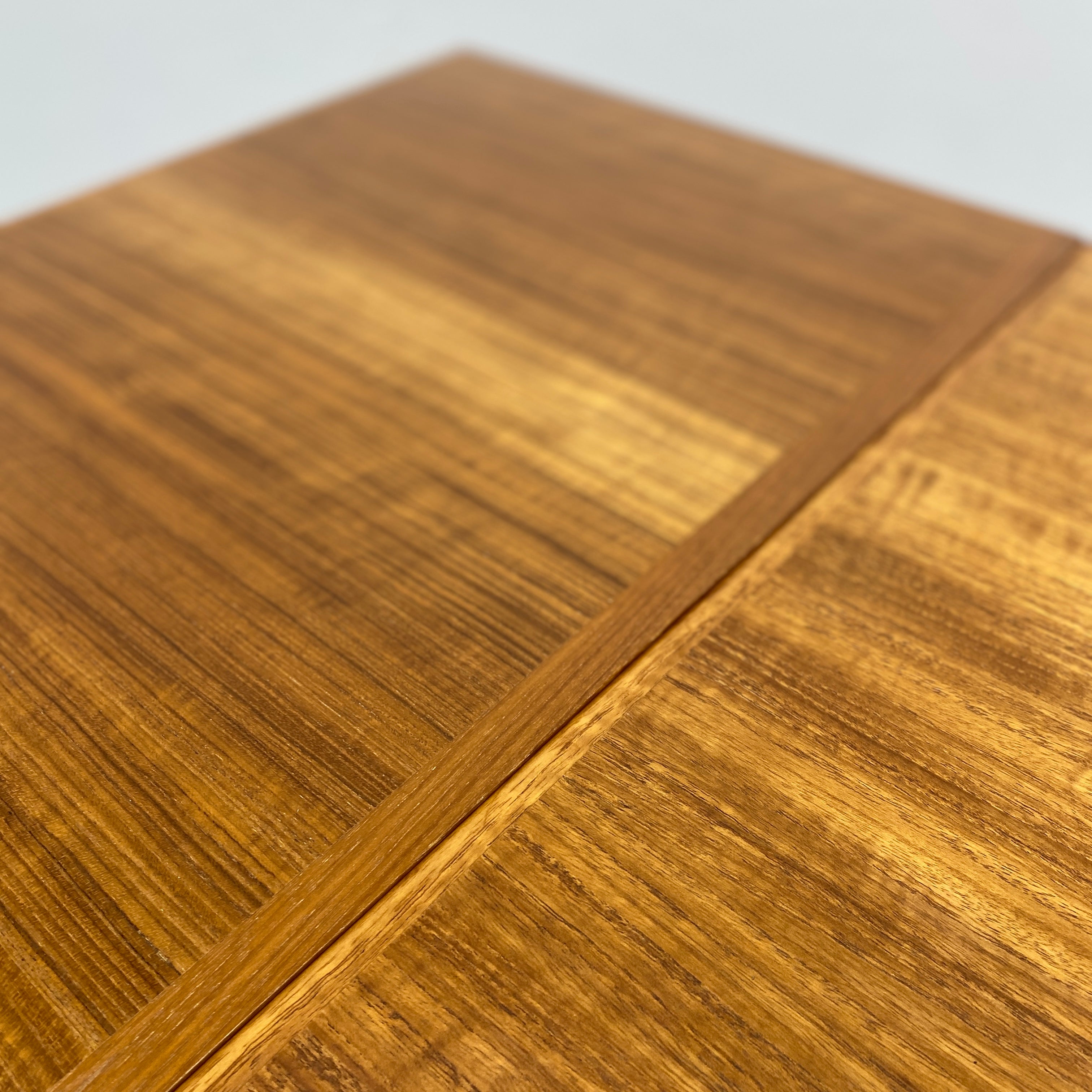 Teak Extendable dining table
