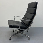 Load image into Gallery viewer, Side Of Vintage Eames Chair Model EA215
