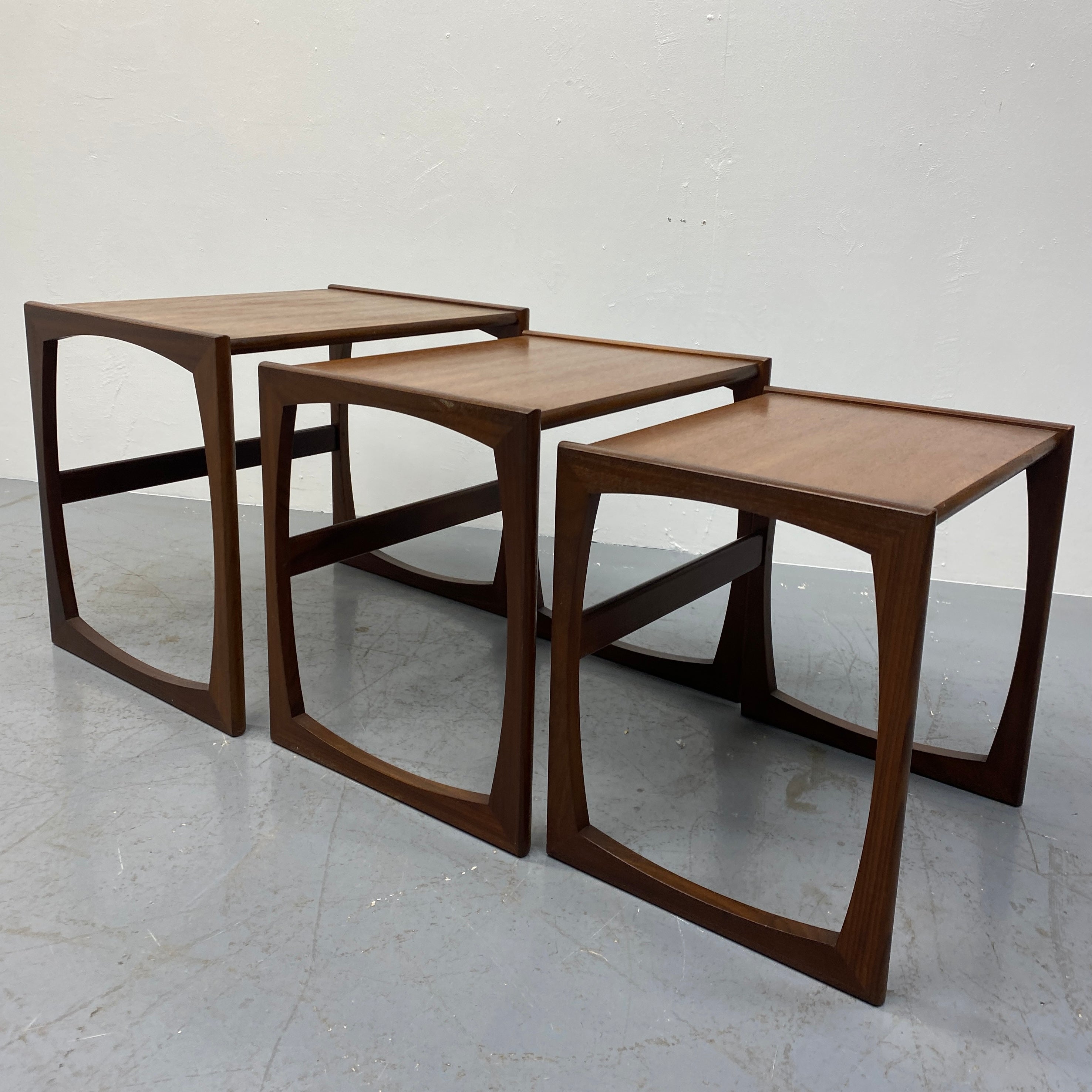 nesting Tables