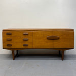 Load image into Gallery viewer, Stonehill Sideboard tEAK
