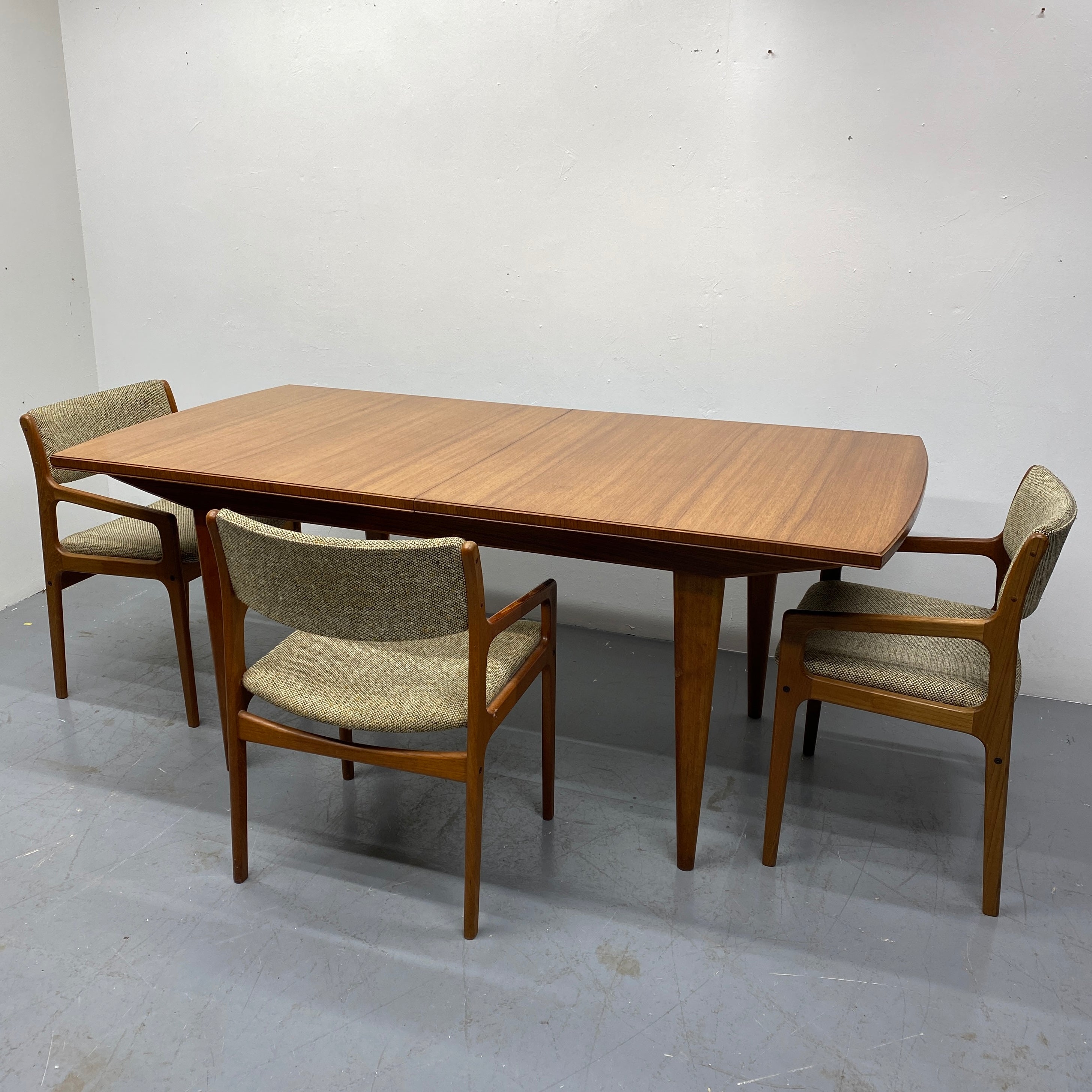 Legs Of Midcentury Large Walnut Extending Dining Table Alfred Cox Heals