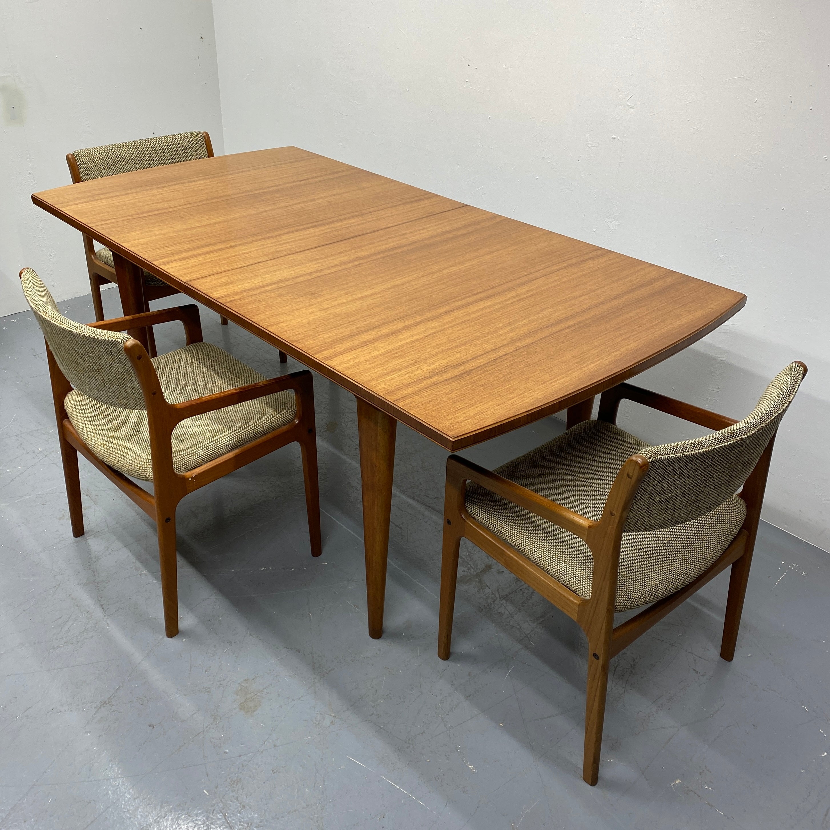 Top Of Midcentury Large Walnut Extending Dining Table Alfred Cox Heals