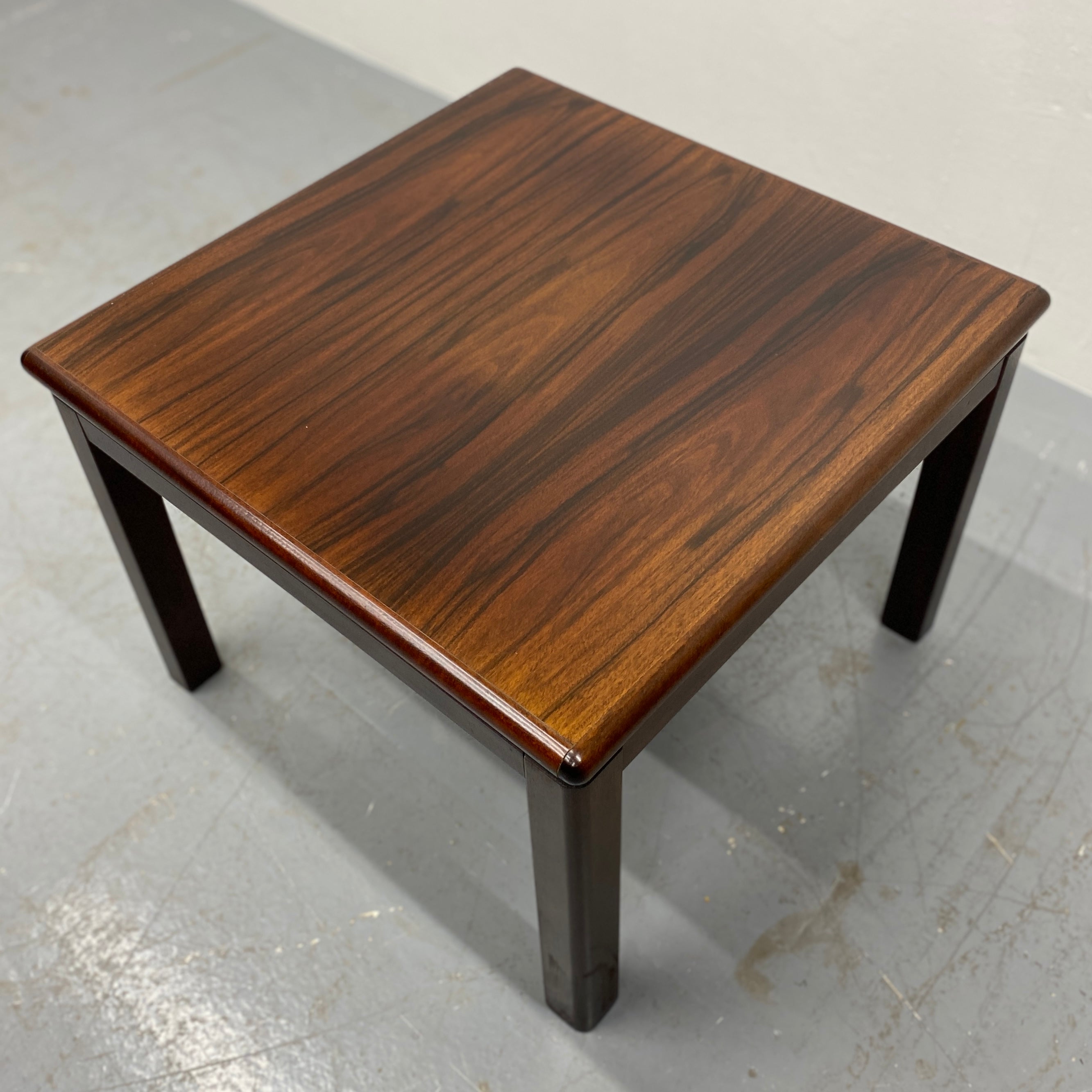 tOP Vintage Rosewood Coffee table Dyrlund Denmark 1970