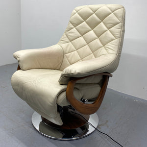 Cream Leather Luxury Lazyboy Chair German Himolla Zerostress