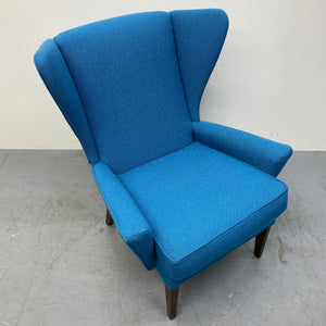 blue lounge chair