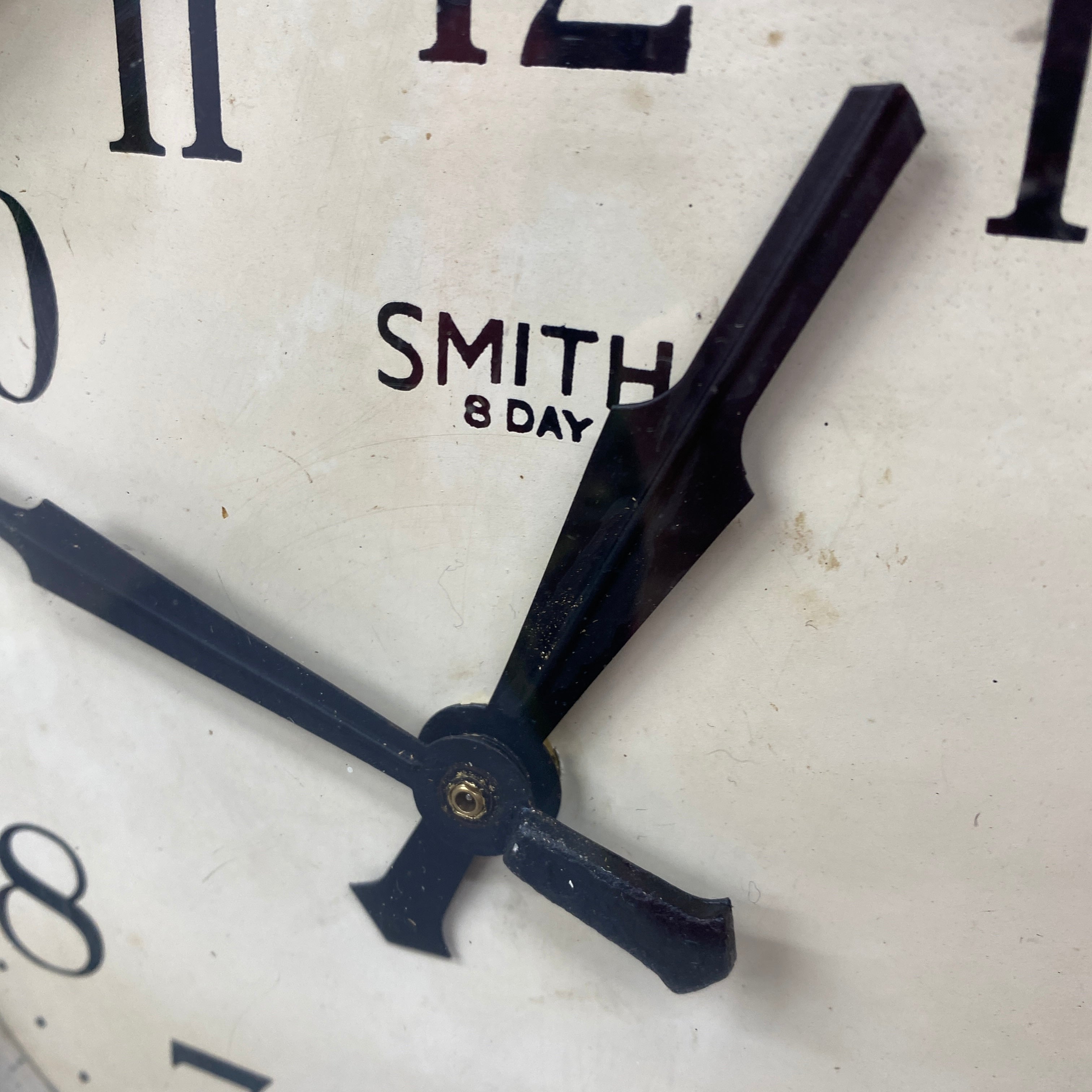 Hands Smith Bakelite 8 Day Wall Clock 1941