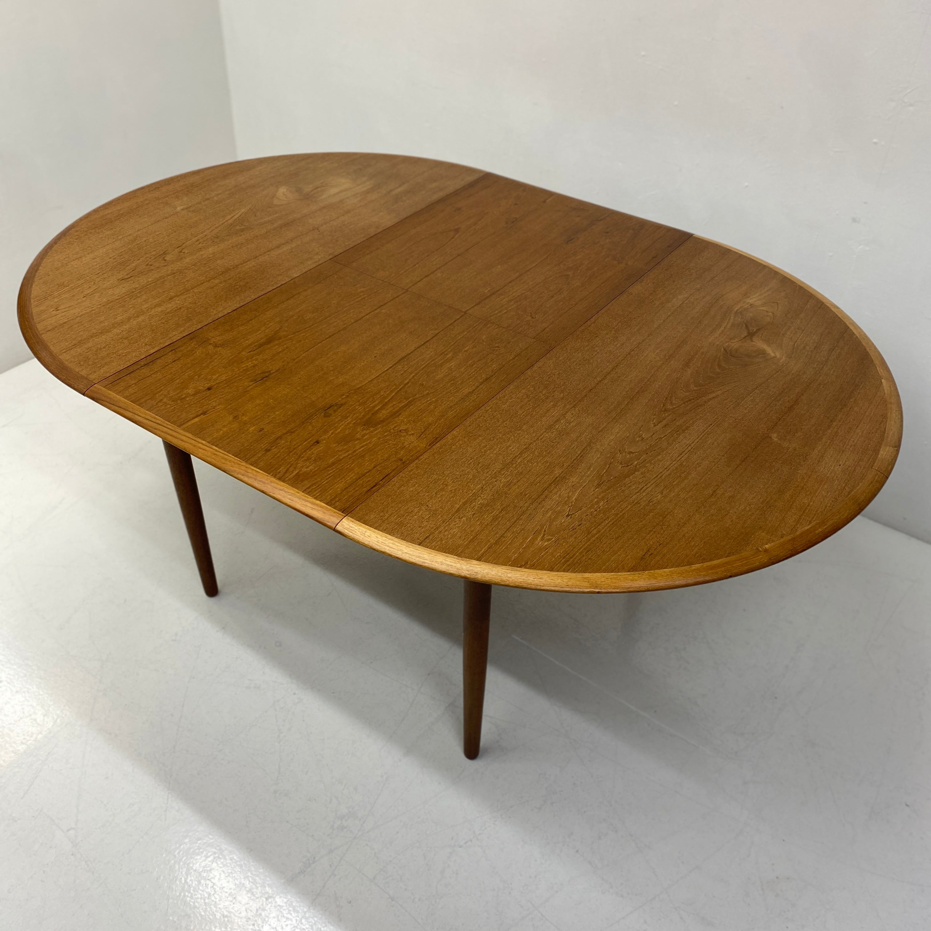 Oval Arne Hovmand Olsen Dining Table