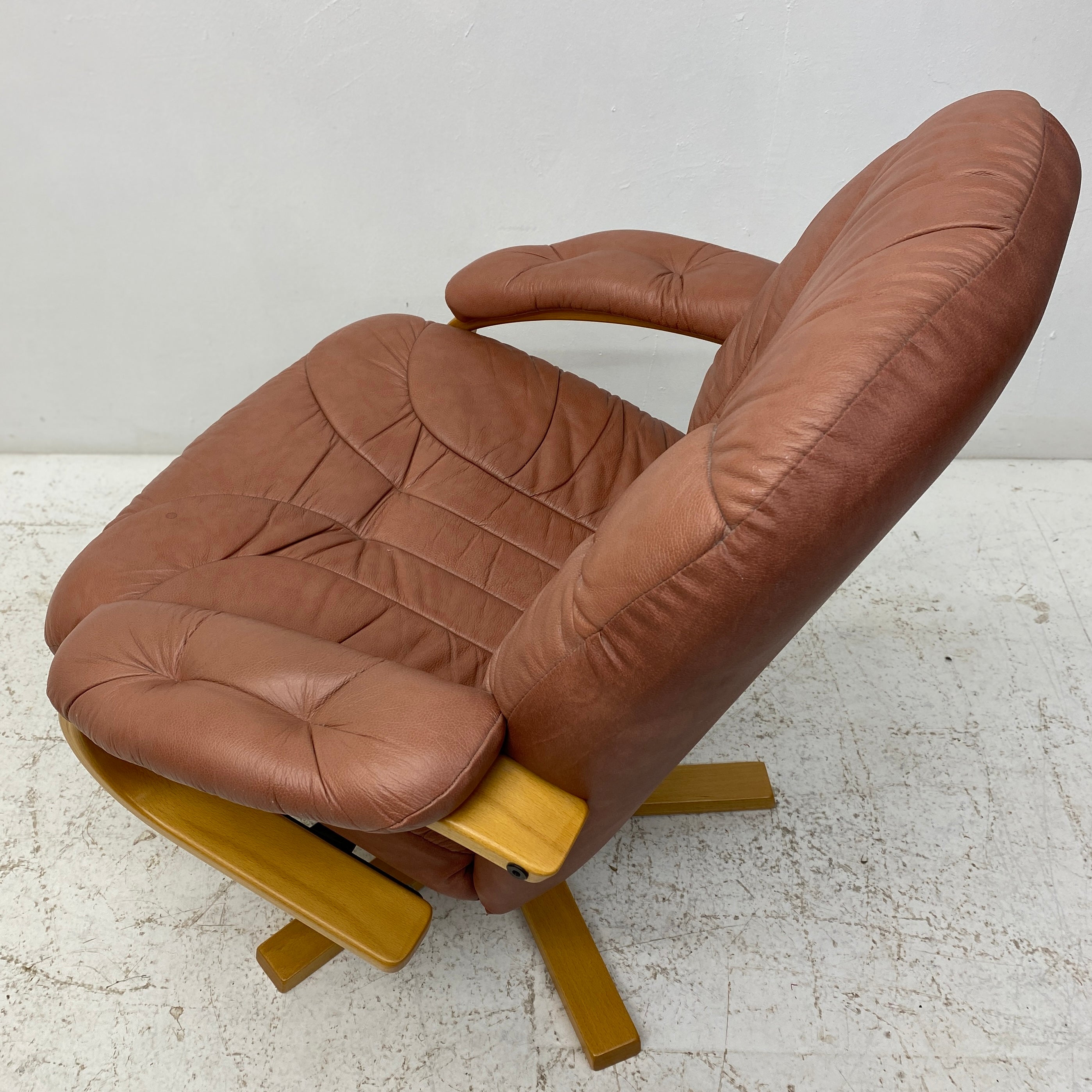 Beech Lounge Chair
