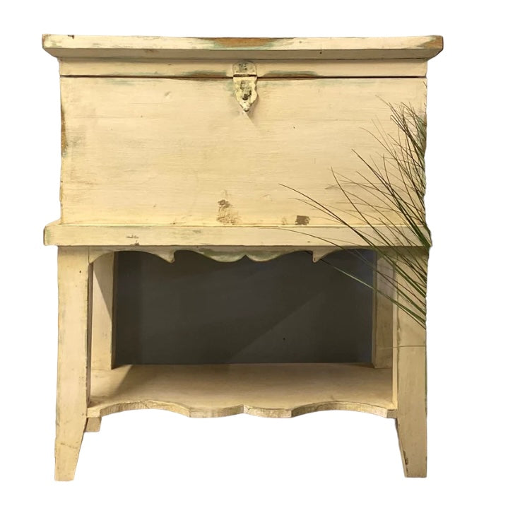 Hungarian Blanket Box