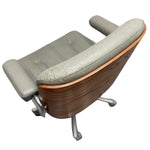 Load image into Gallery viewer, Grey Leather Giroflex Pasal Chair Leather Office
