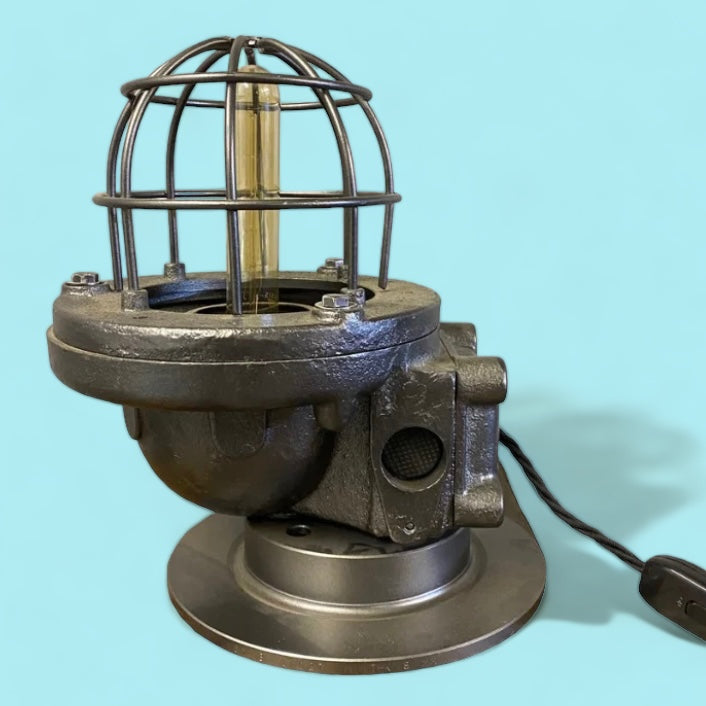 Desk Lamp In Cast Iron