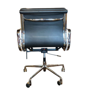 Rear view of chair, chromed handle and adjustment mechanism