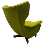 Load image into Gallery viewer, winged chair
