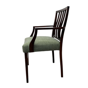 carver arm dining chair