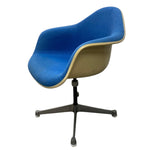 Load image into Gallery viewer, eames office desk chair
