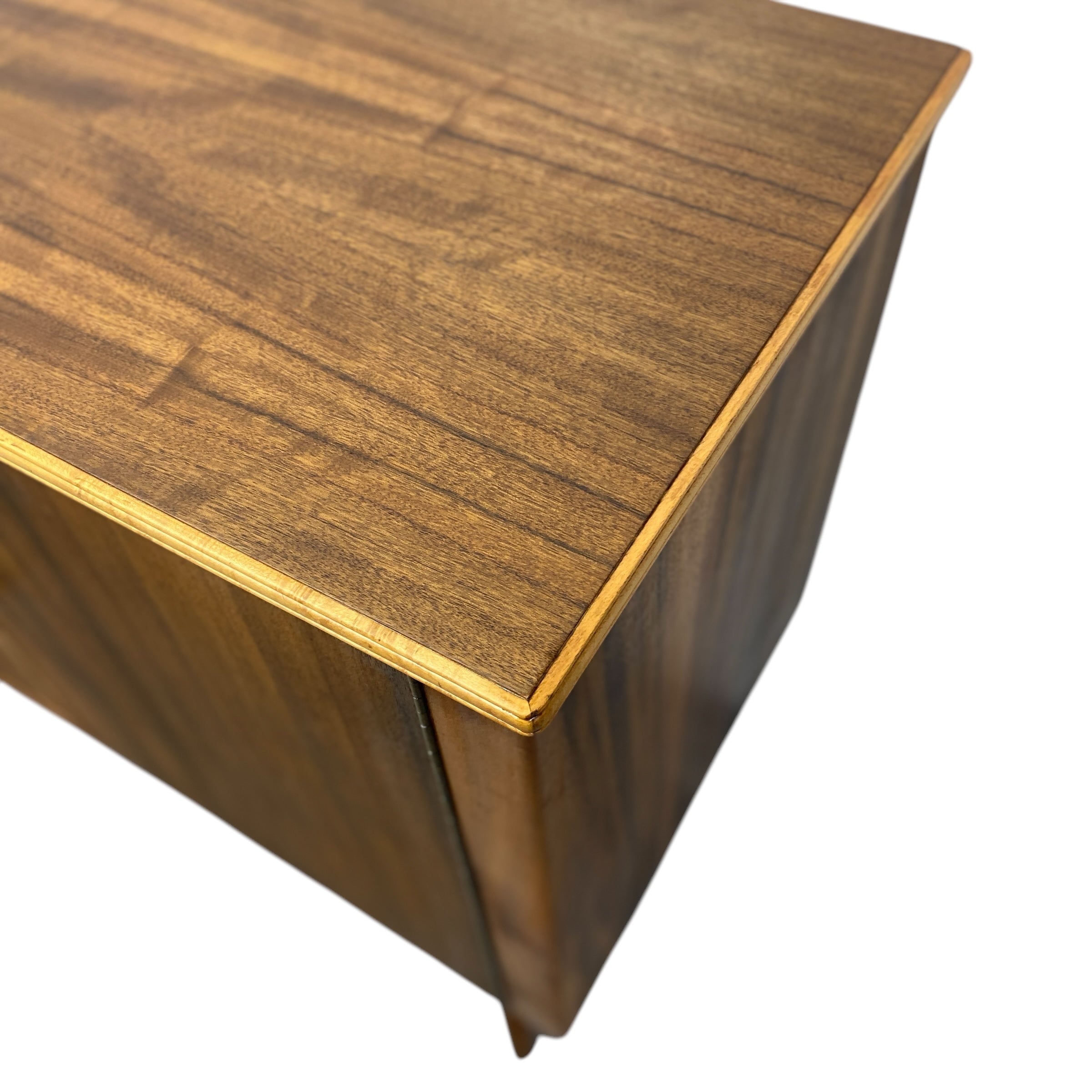 sycamore edging Sideboard Morris Of Glasgow Walnut 1950s