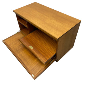 Nathan Media Unit Teak