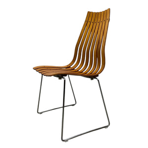 slatted dining chair