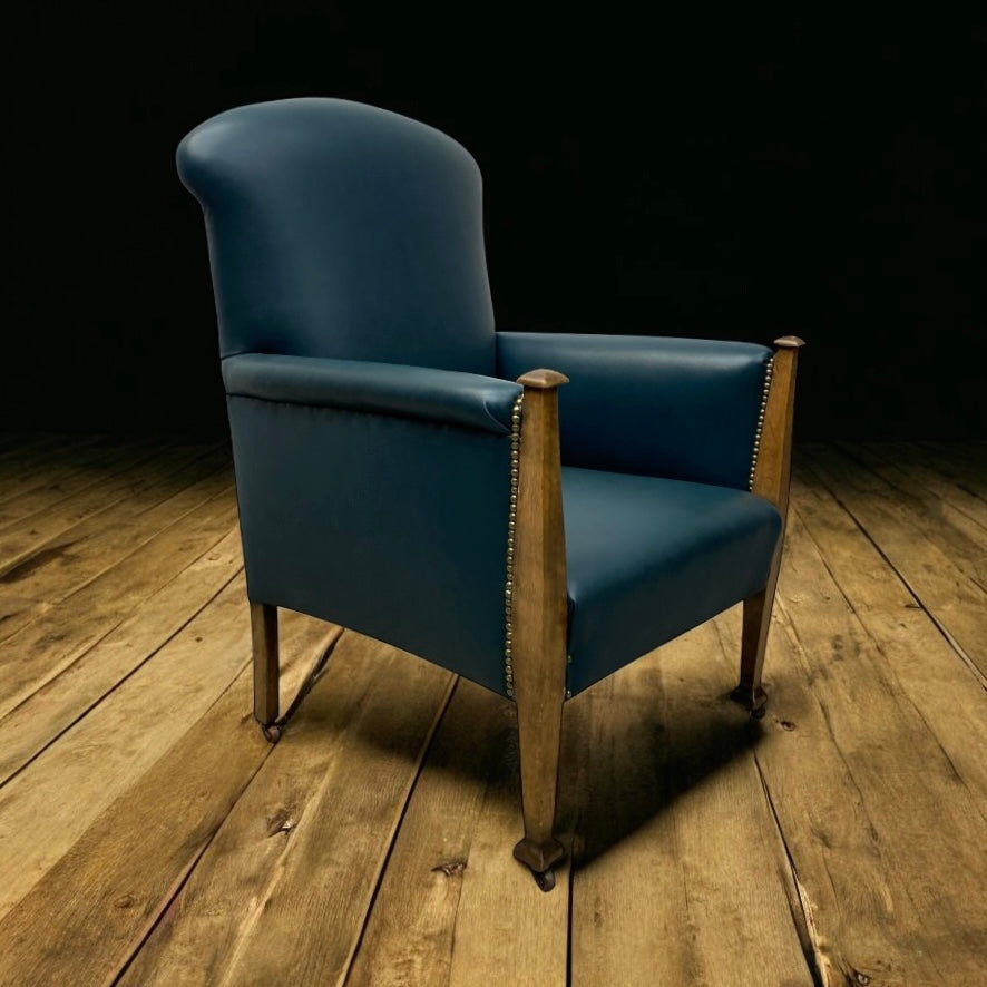 Room Set Arts Crafts Armchair Leather