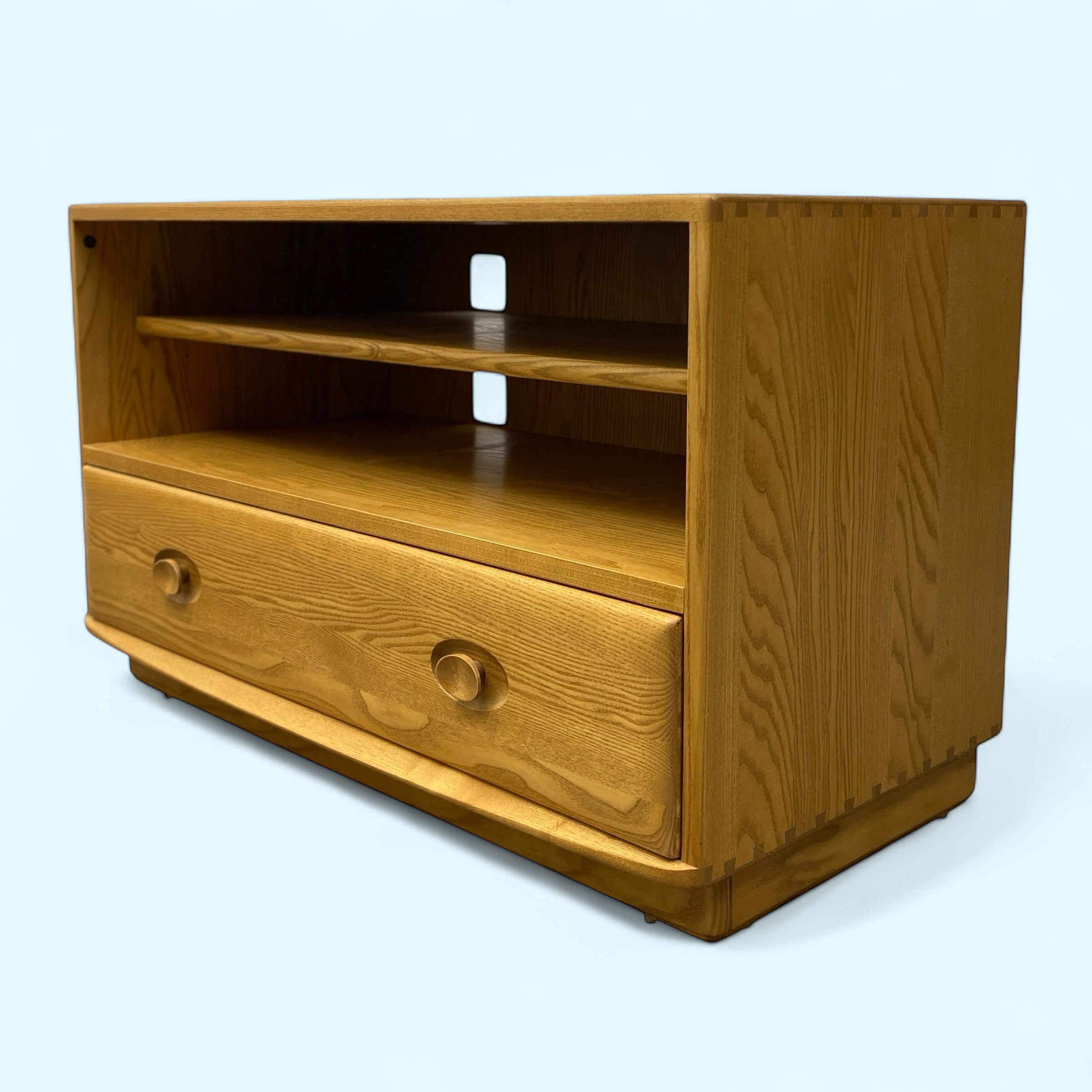 MEDIA UNIT