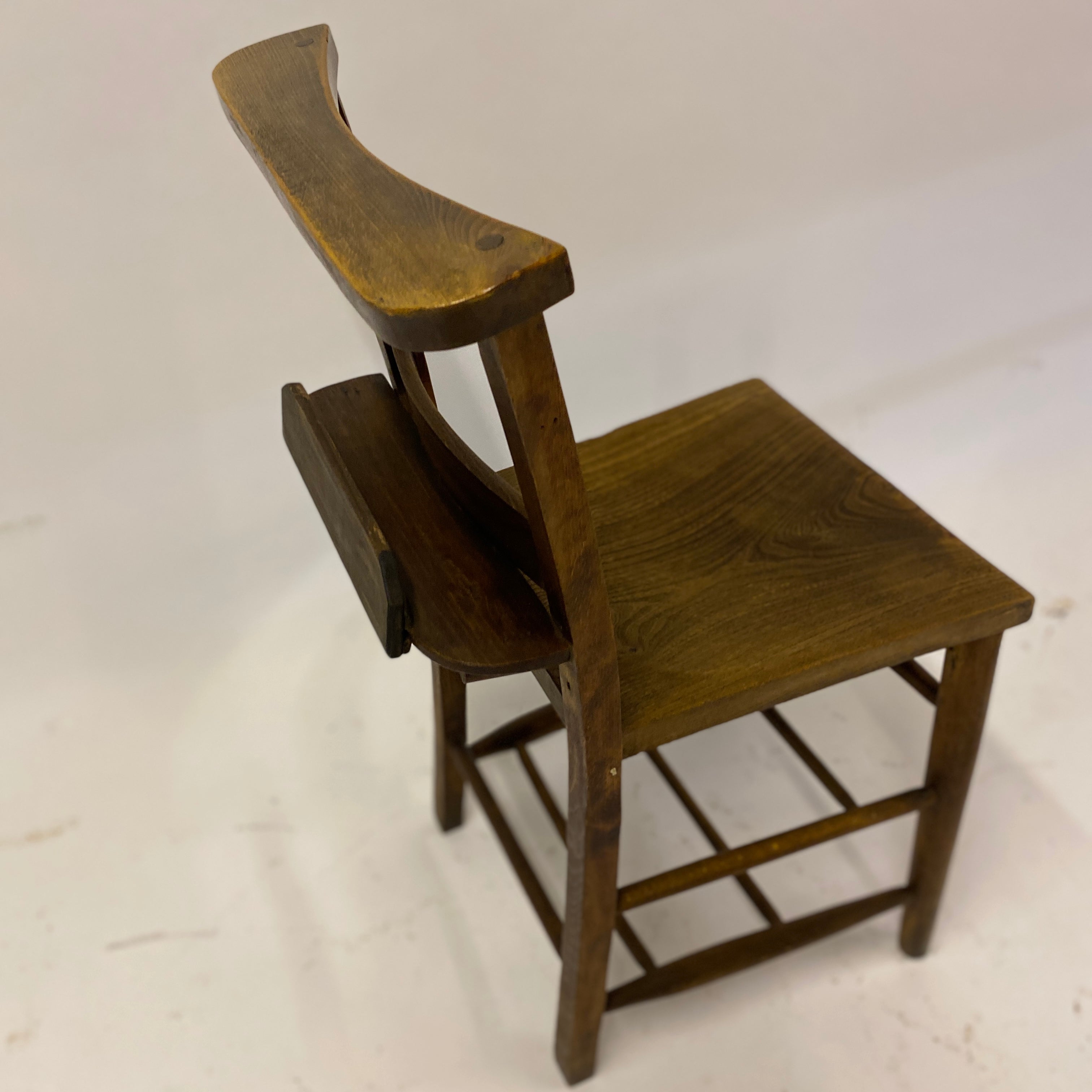 chapel chair