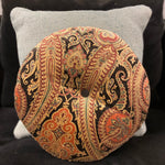 Load image into Gallery viewer, Paisley Circular Cushions
