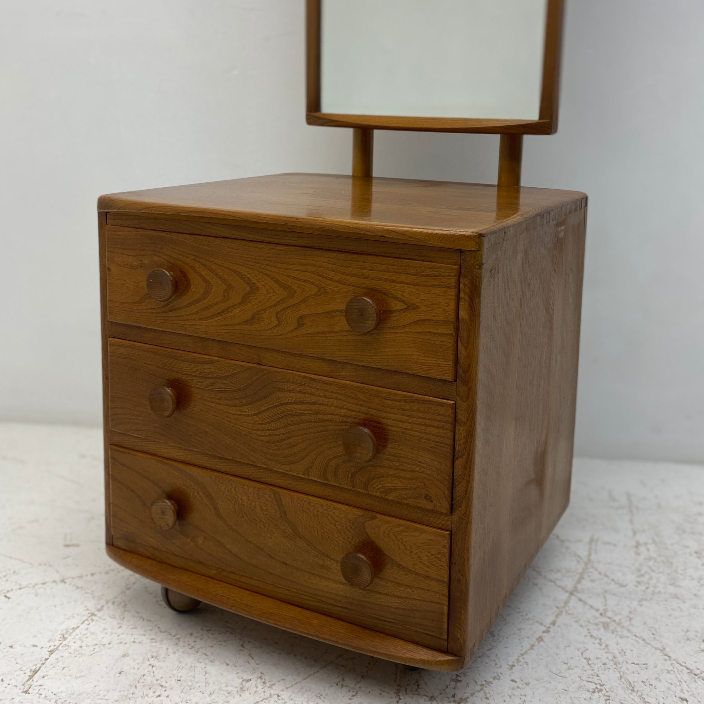 Ercol Drawers Ercol Windsor Cheval Mirror