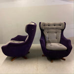 Load image into Gallery viewer, Pair Parker knoll Statesman Chairs

