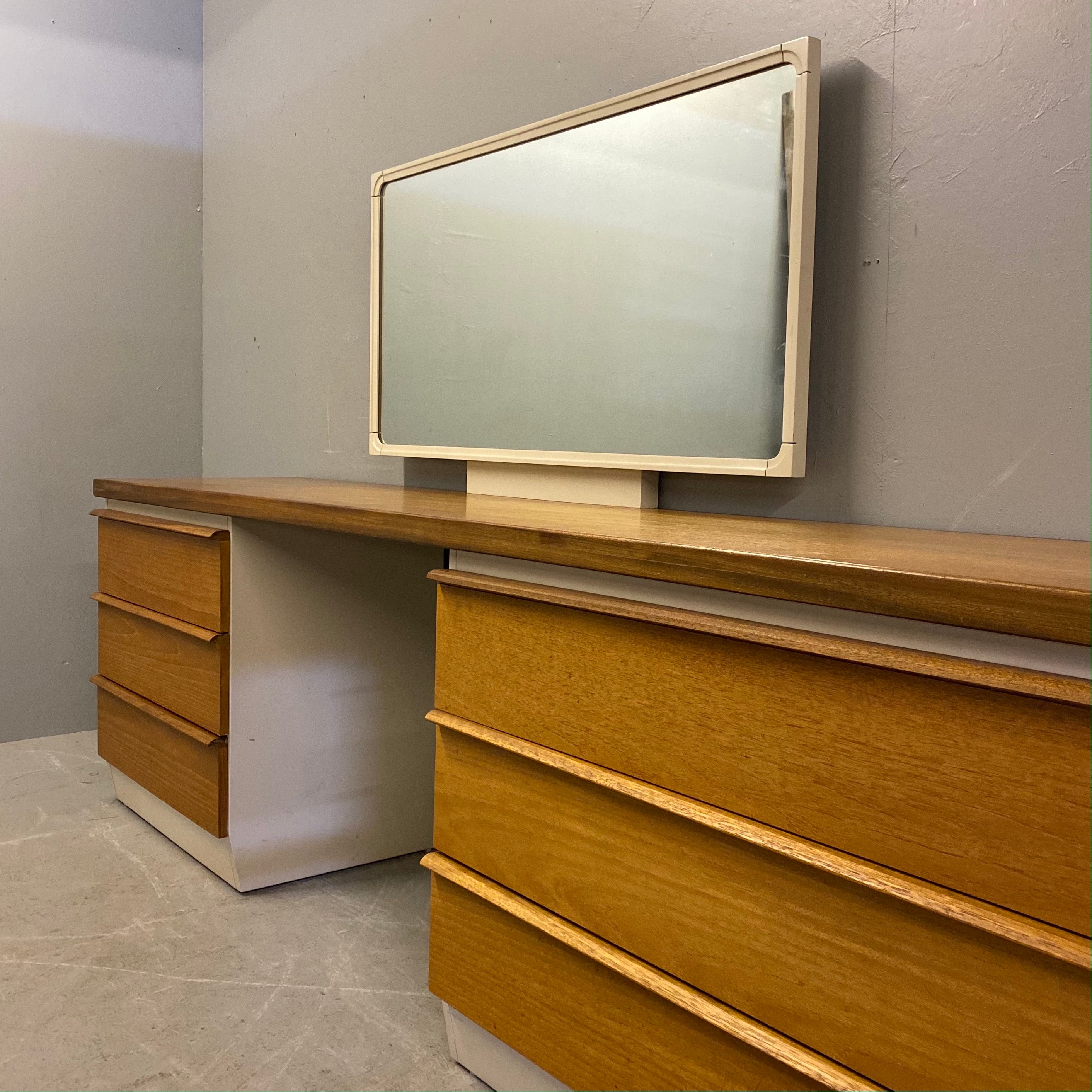 Six Drawer Dressing Table